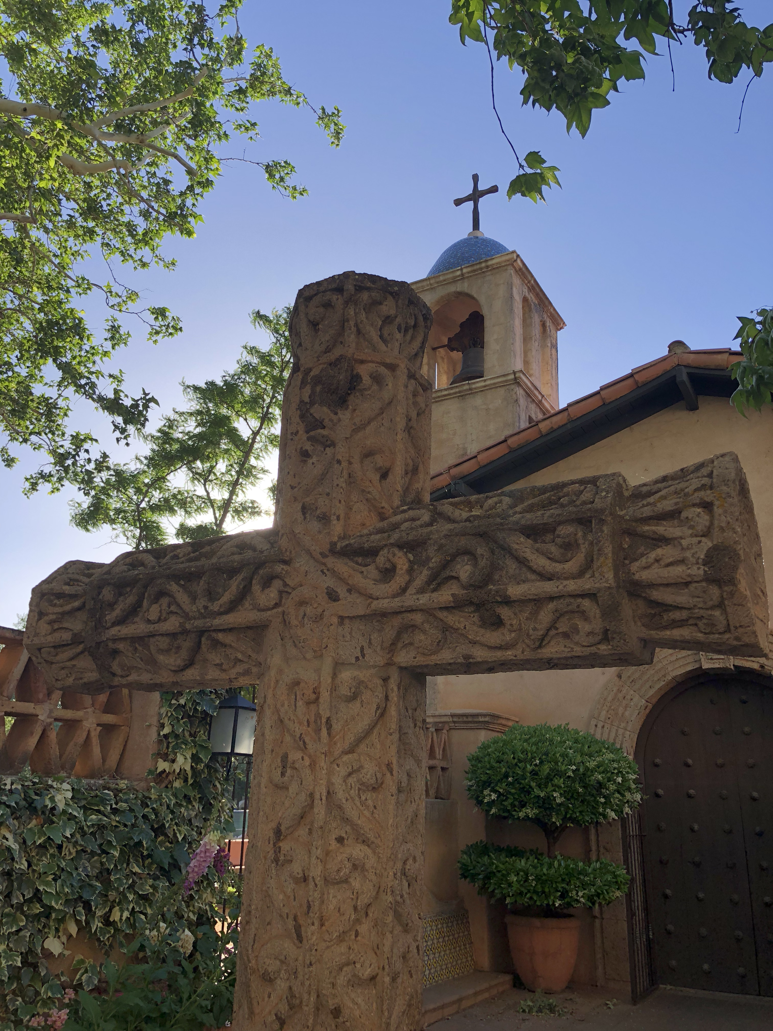 The chapel at Tlaquepaque Arts and Crafts Village