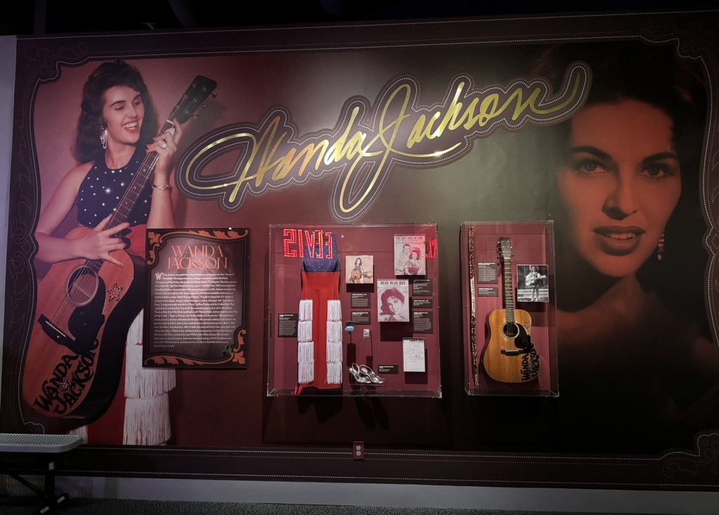 Rock & Roll Hall of Fame, Cleveland, OH